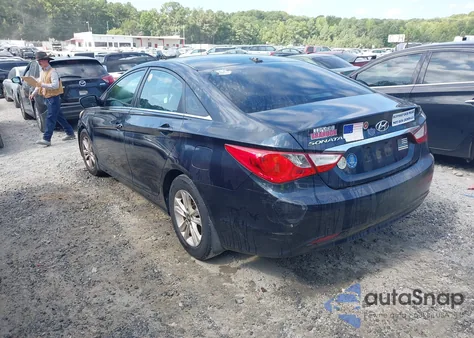 2013 Hyundai Sonata Gls z USA, uszkodzony, nr VIN 5NPEB4AC5DH525743